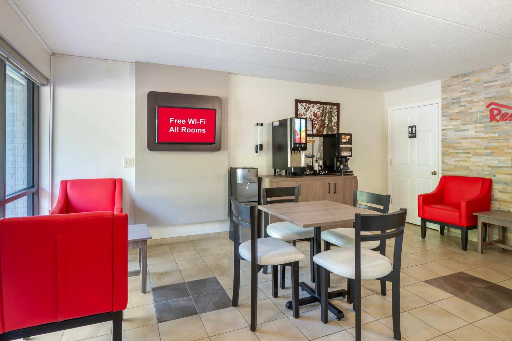 Red Roof Inn Doswell - Kings Dominion Экстерьер фото