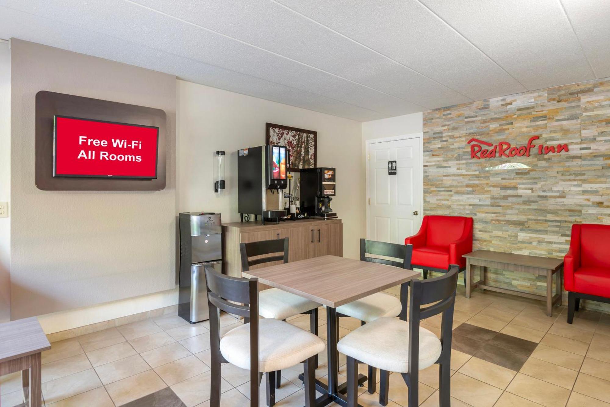 Red Roof Inn Doswell - Kings Dominion Экстерьер фото